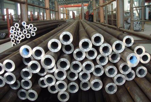 目前国内天津无缝钢管厂家市场处于供强需弱局面
